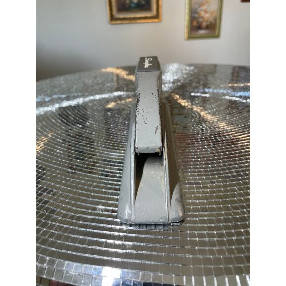 Vintage Swingline Stapler Gray 747 Mid Century Modern USA 8 in - Picture 6 of 9